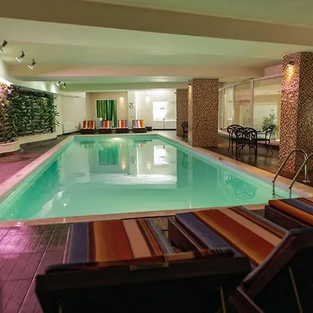 Kodra E Diellit Gæstehus 4*