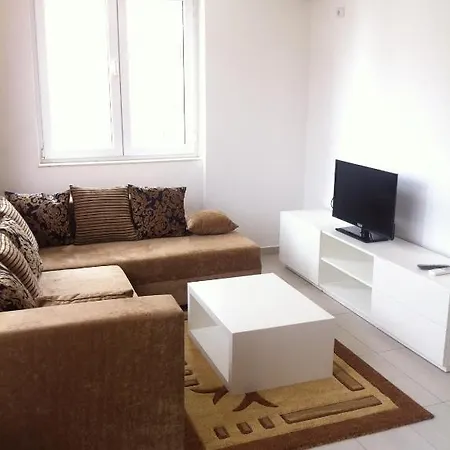 Kodra E Diellit 4* Τίρανα